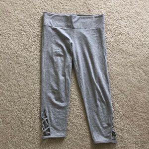 VICTORIA’s SECRET mid-length leggings